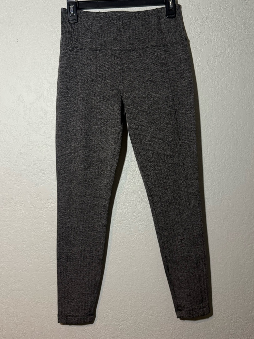 Athleta- Delancey Herringbone Tight/Legging Gray/Grey & Black Size XS